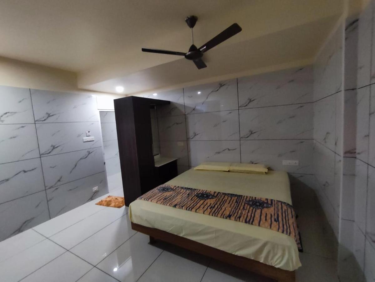 דירות Quilon Residency קולאם מראה חיצוני תמונה